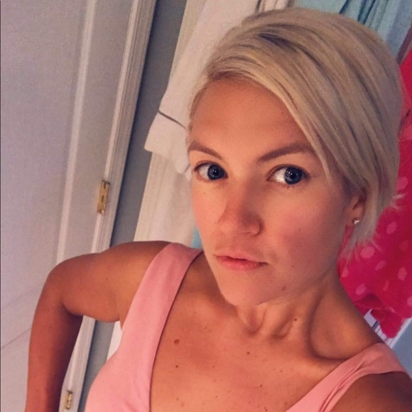 Meet your Posher, Rachael - Picture 2 of 7